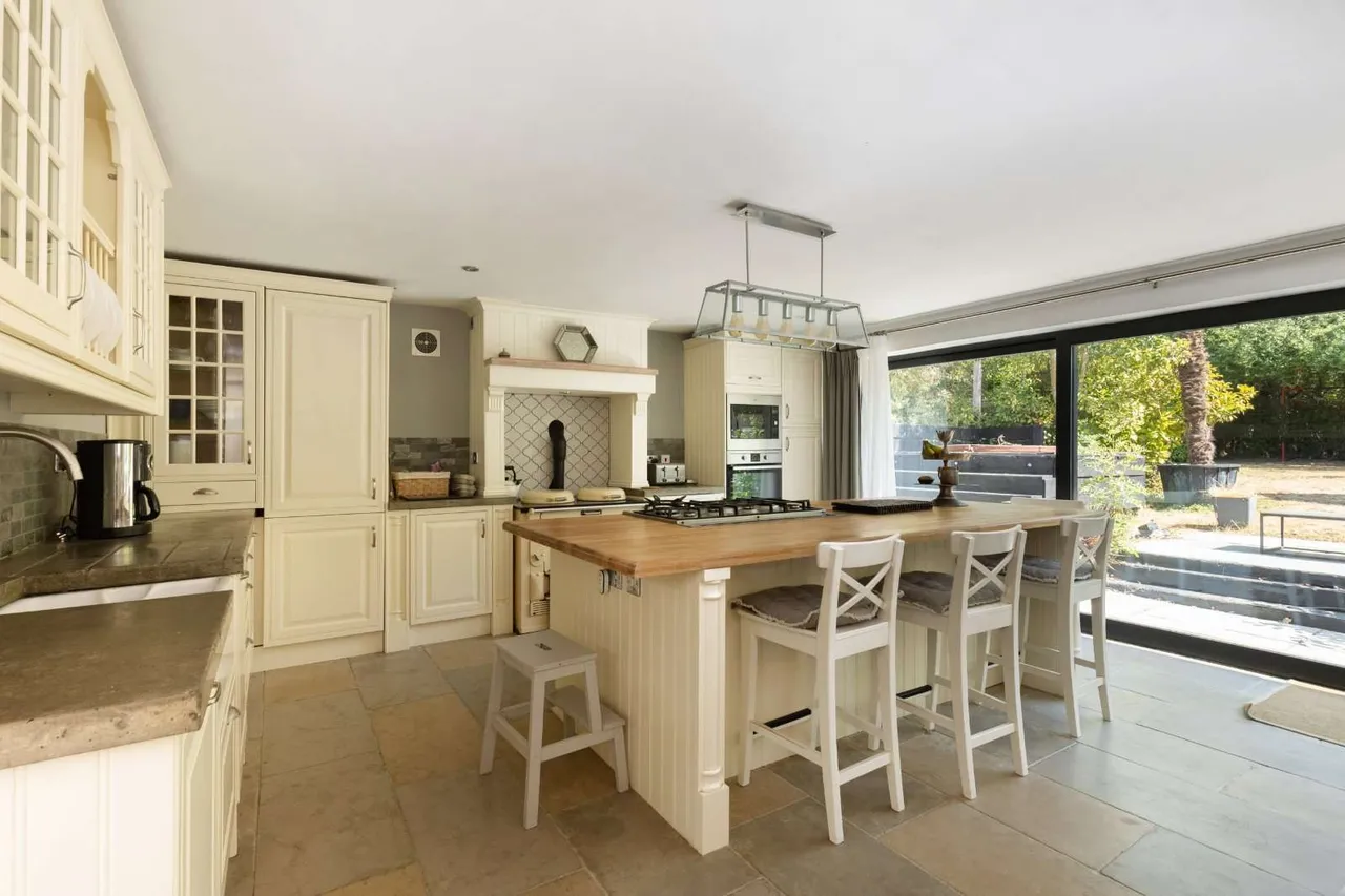 Main Road, Shurdington, GL51, photo 4