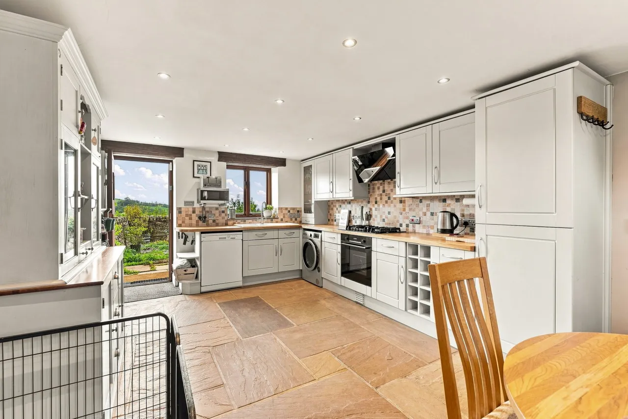 Ridge Hill, Sutton, photo 7