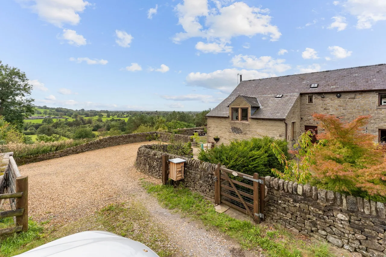 4 bed house for sale, Ridge Hill, Sutton