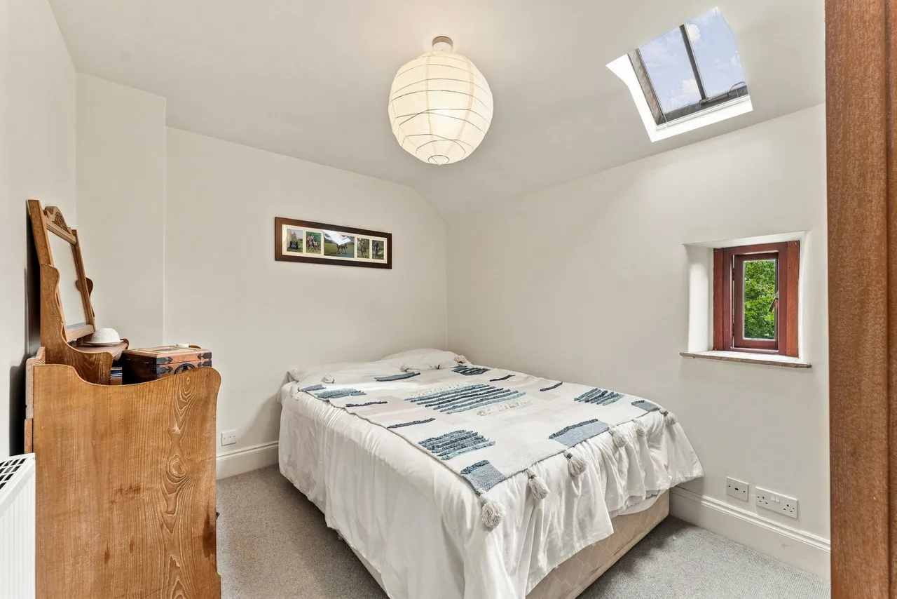 Ridge Hill, Sutton, photo 22
