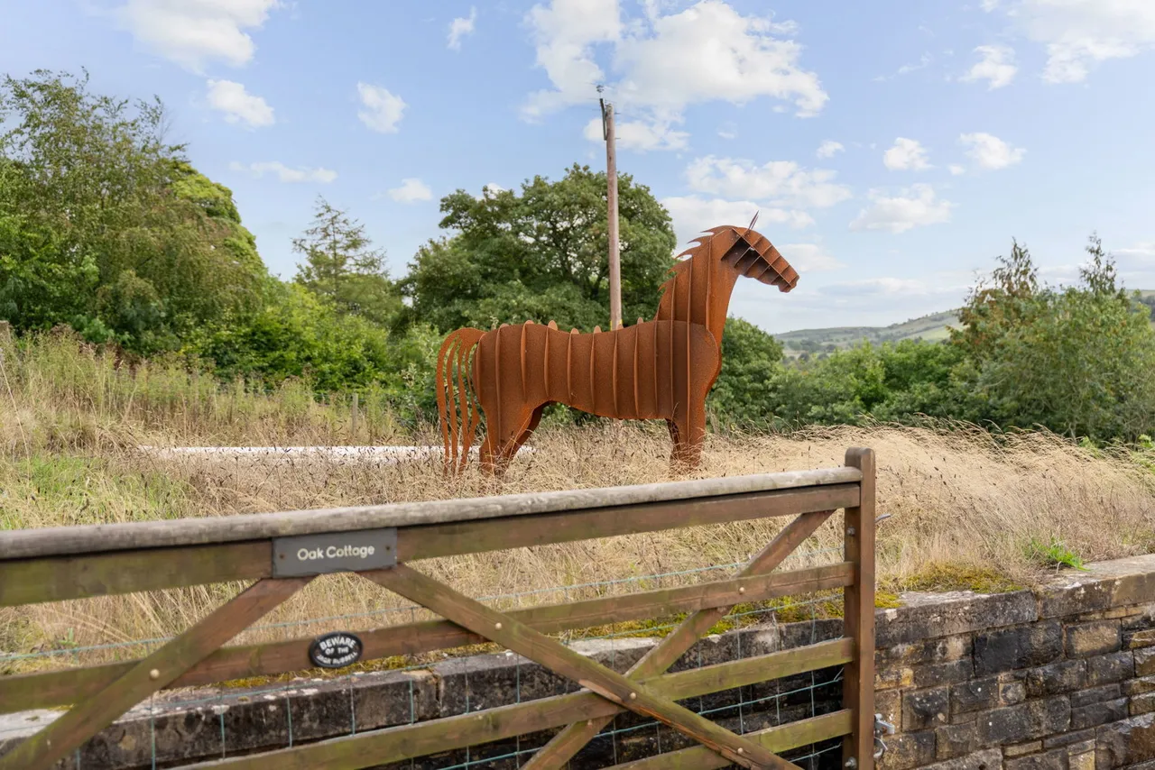 Ridge Hill, Sutton, photo 12