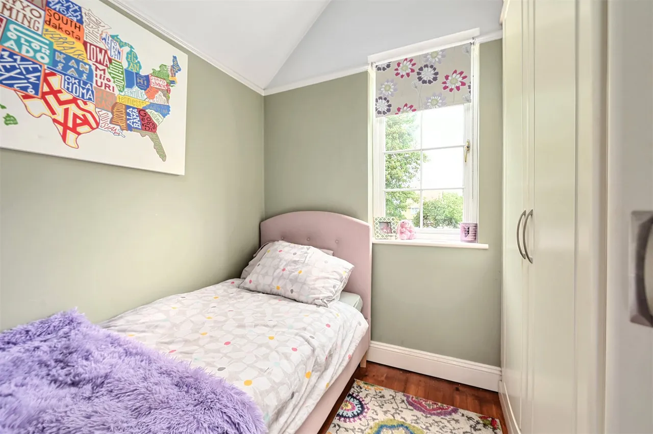 Fellows Road, Farnborough, Hampshire, GU14 6NX, photo 10