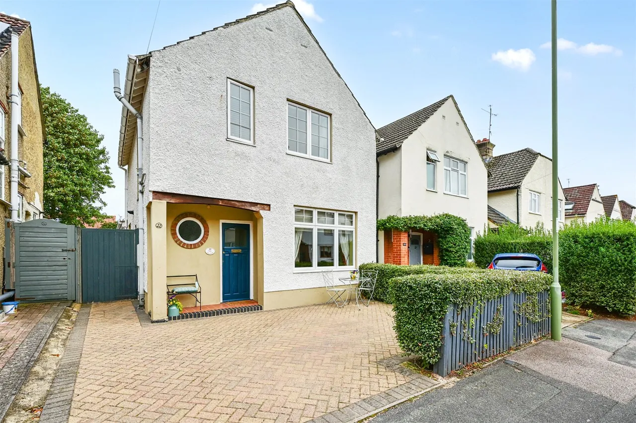 Fellows Road, Farnborough, Hampshire, GU14 6NX, photo 16