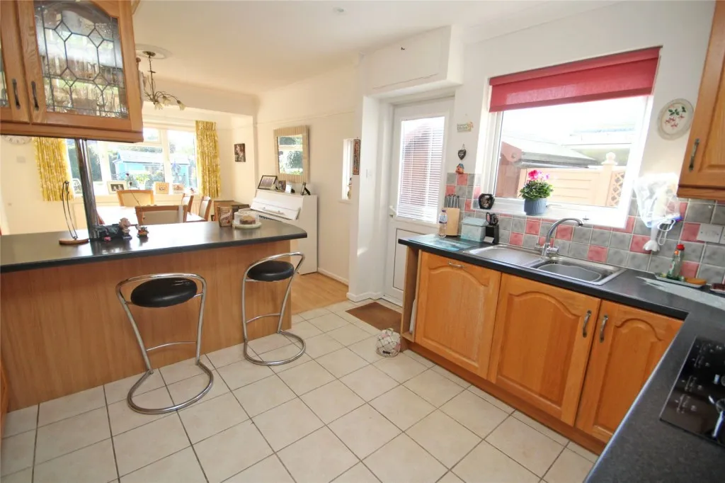 Barton on Sea, New Milton, photo 4