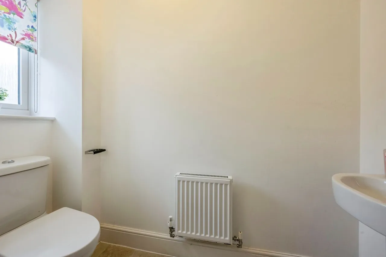 College Road, Doncaster, South Yorkshire, DN1, photo 7
