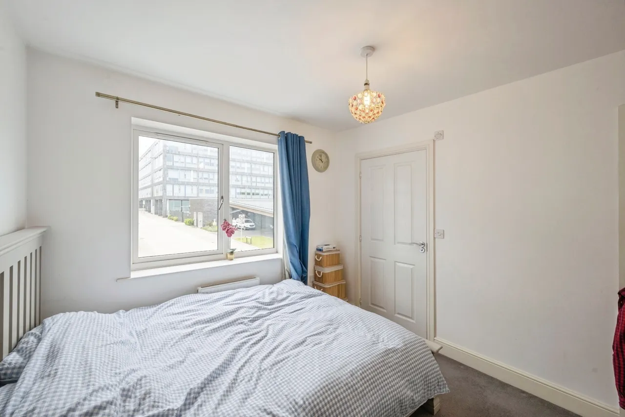 College Road, Doncaster, South Yorkshire, DN1, photo 14