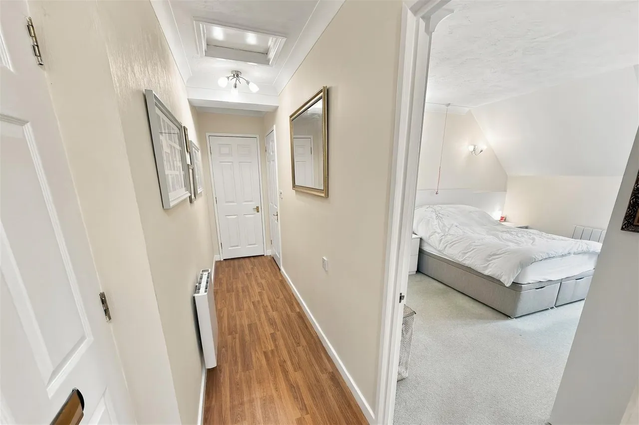 Ashley Road, Altrincham, WA14, photo 13