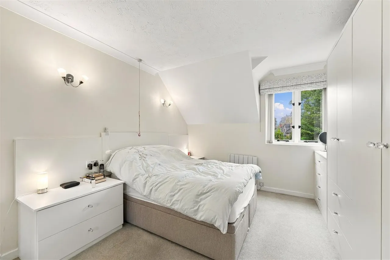 Ashley Road, Altrincham, WA14, photo 9