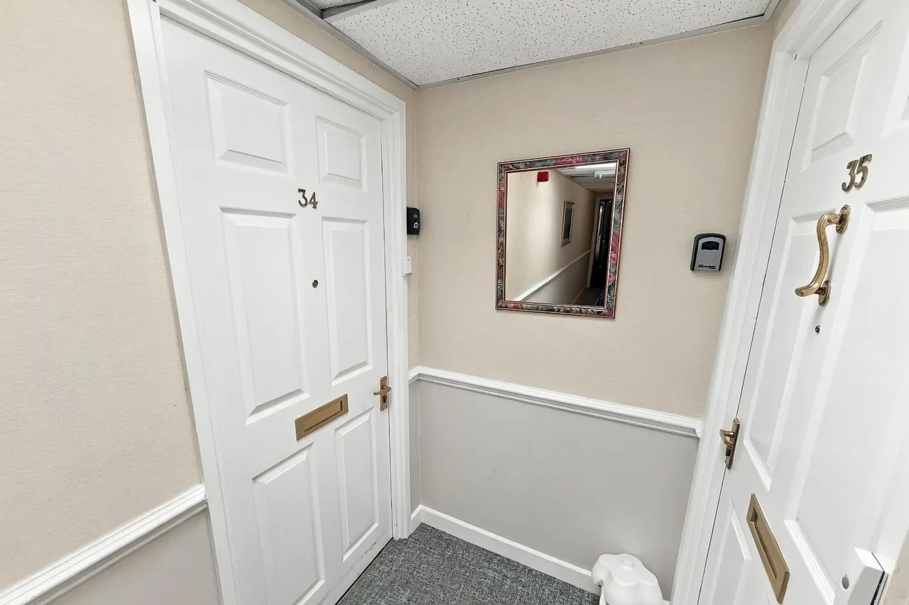 Ashley Road, Altrincham, WA14, photo 16