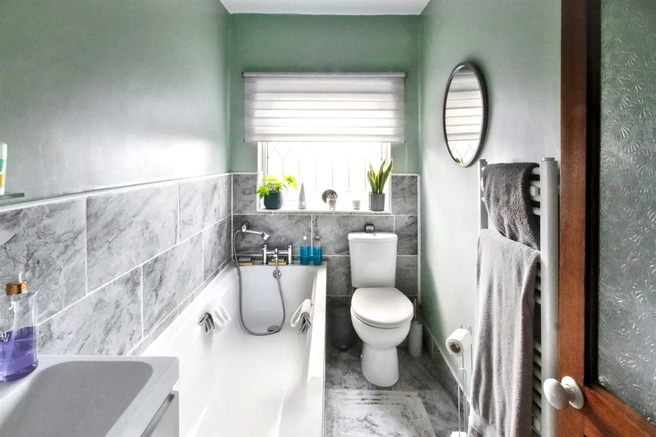 Oak Road, Leatherhead, KT22, photo 9