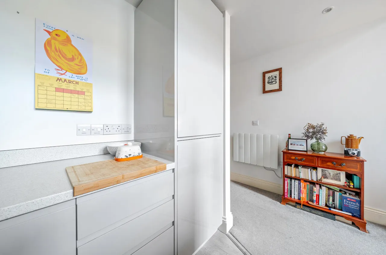 Victoria Gardens, Hyde Park, LS6, photo 11