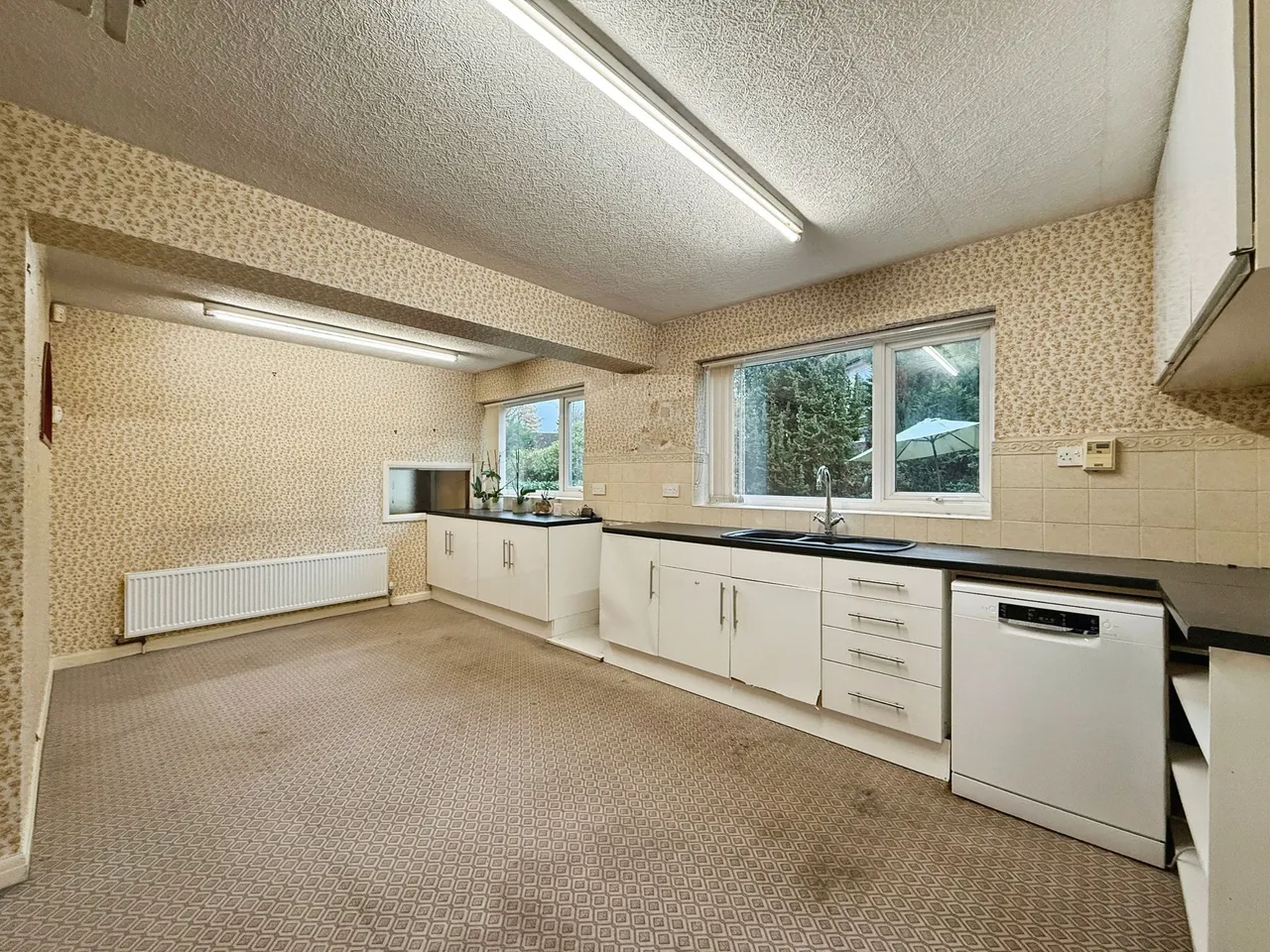 Bramhall Moor Lane, Stockport, photo 6