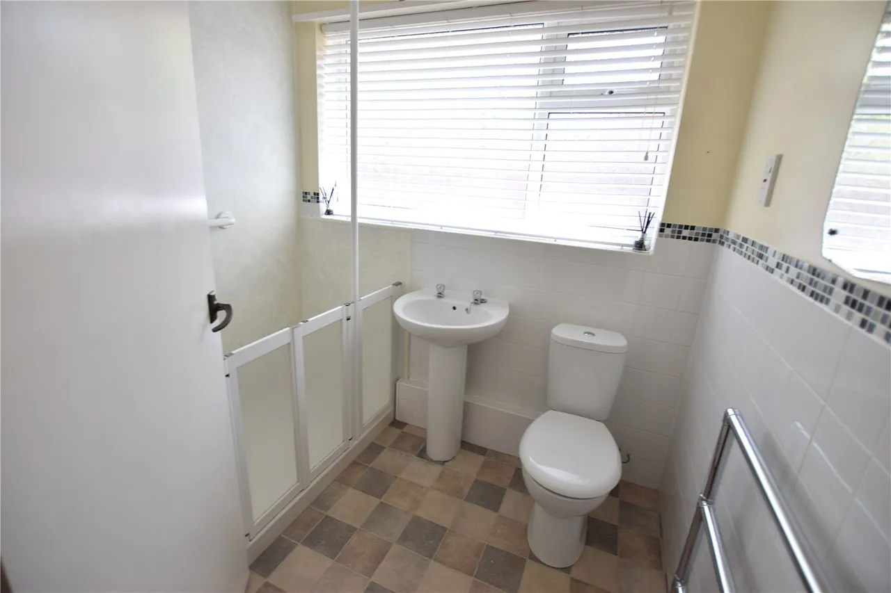Hilder Gardens, Farnborough, Hampshire, GU14 7BQ, photo 11
