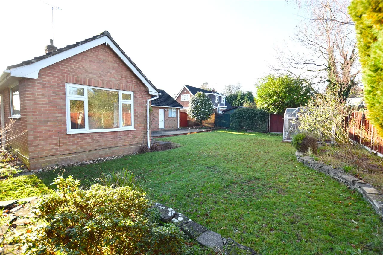 Hilder Gardens, Farnborough, Hampshire, GU14 7BQ, photo 4