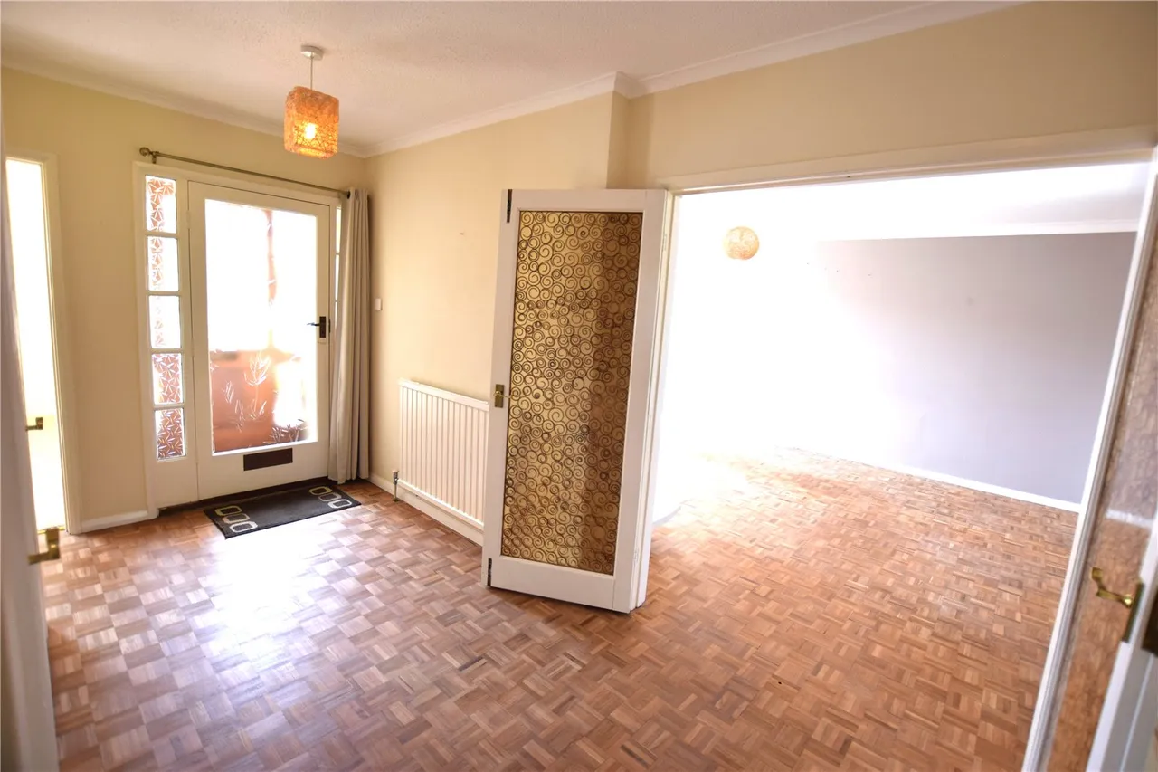 Hilder Gardens, Farnborough, Hampshire, GU14 7BQ, photo 9