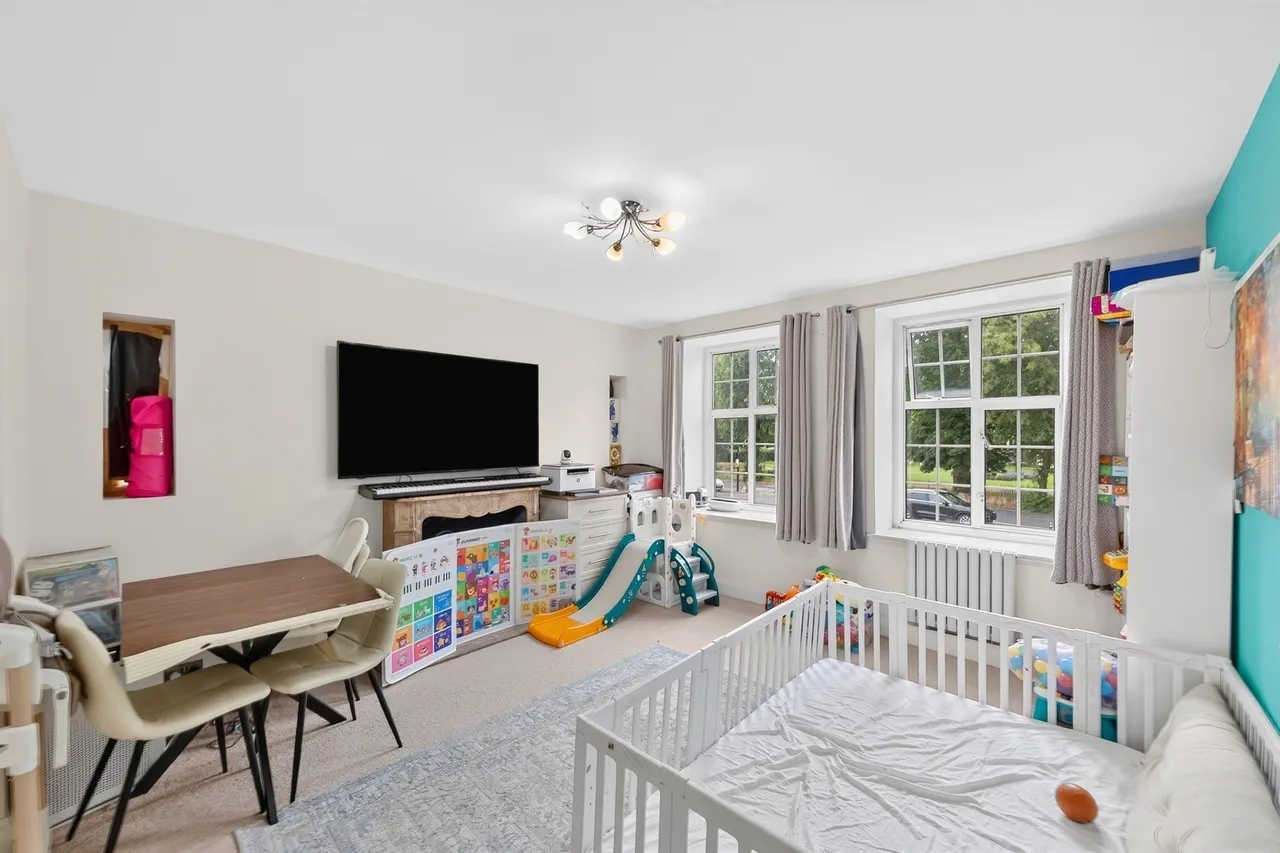 Heathfield Terrace, Chiswick, W4, photo 2