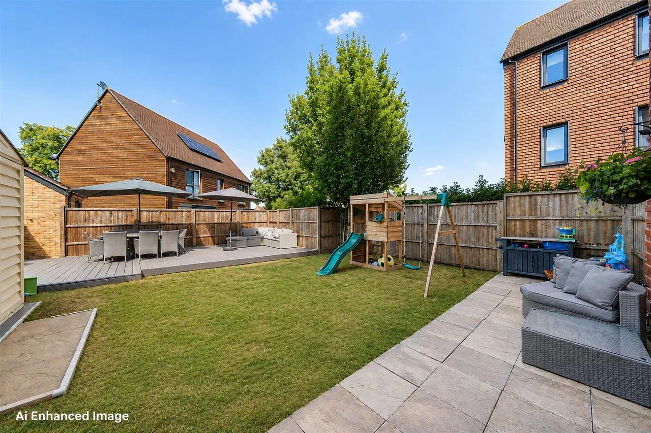 Zachary Close, Coulsdon, CR5, photo 16