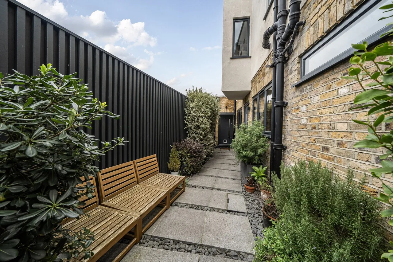 Lamington Mews, SE6, photo 4