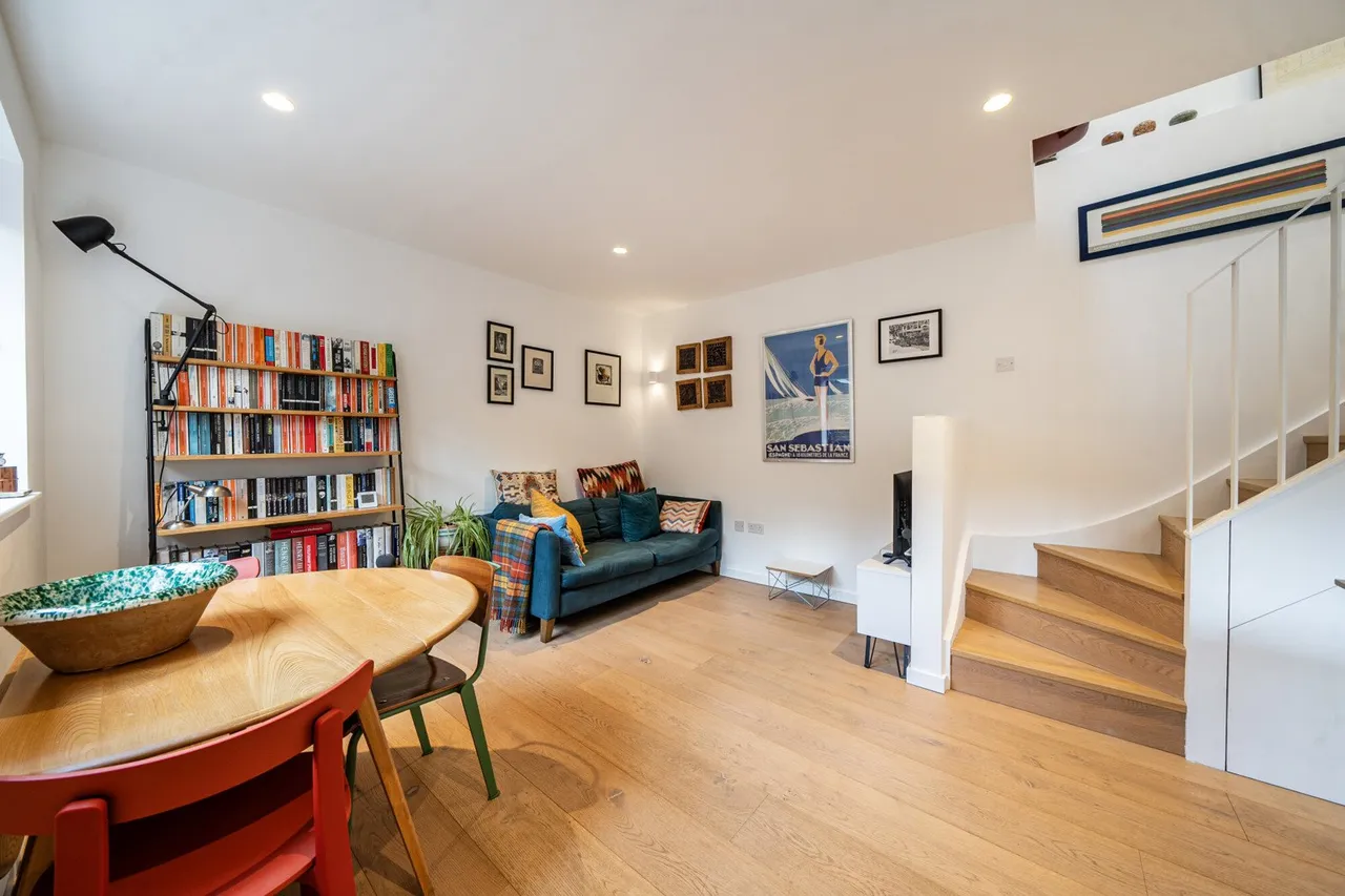 Lamington Mews, SE6, photo 8