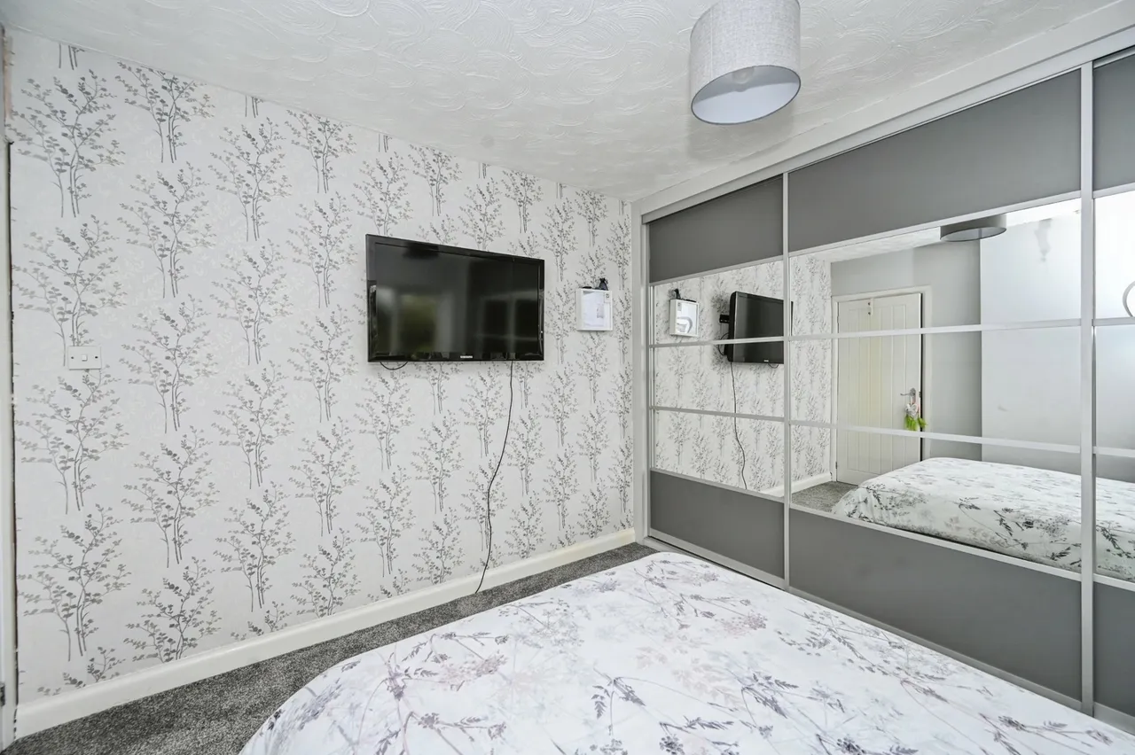 St. Marys Road, Penketh, Warrington, Cheshire, WA5, photo 12