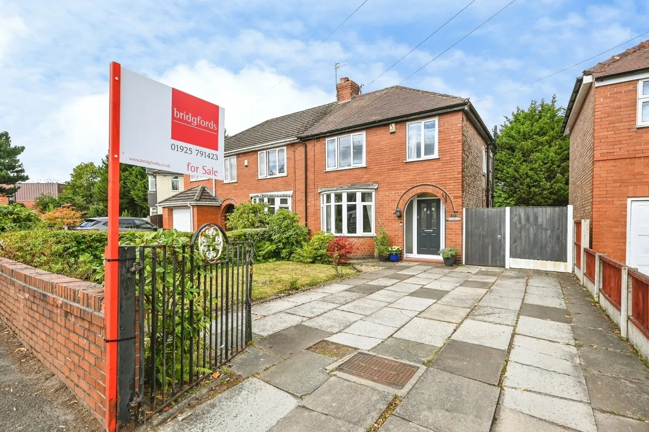 3 bed house for sale — St. Marys Road, Penketh, Warrington, Cheshire, WA5