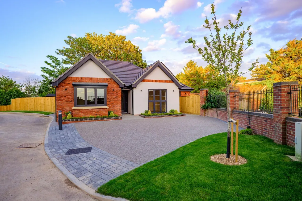 Pinder Gate, Kirton Holme, PE20, photo 32