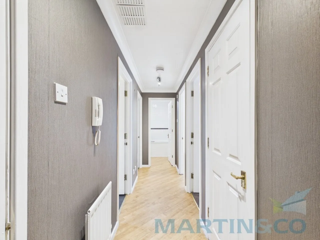 Merton Court, Brighton Marina, photo 11