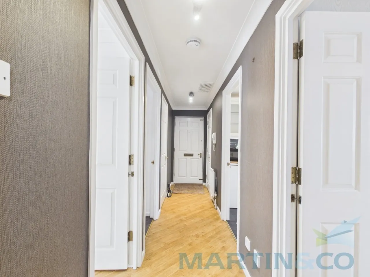 Merton Court, Brighton Marina, photo 10