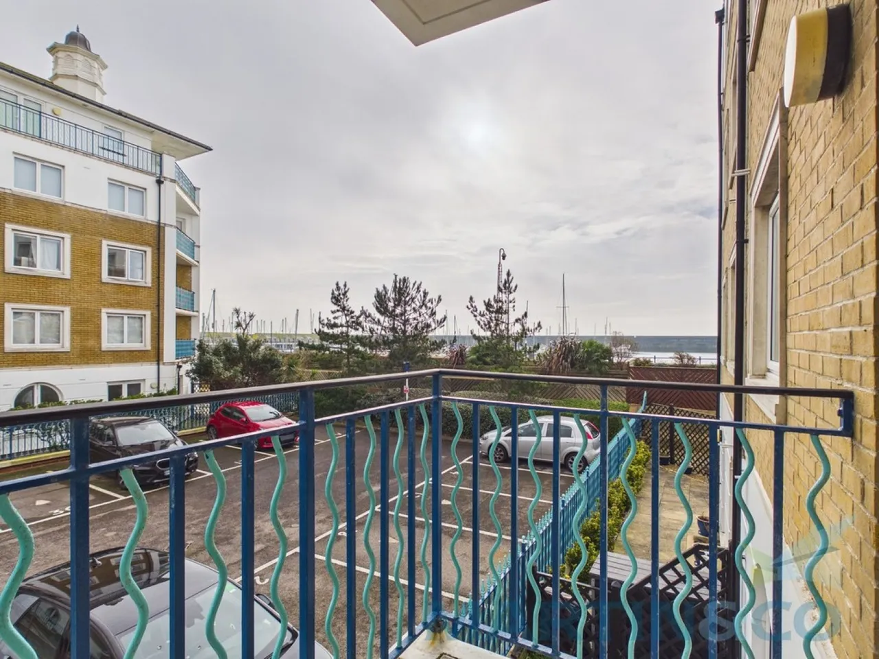 Merton Court, Brighton Marina, photo 12