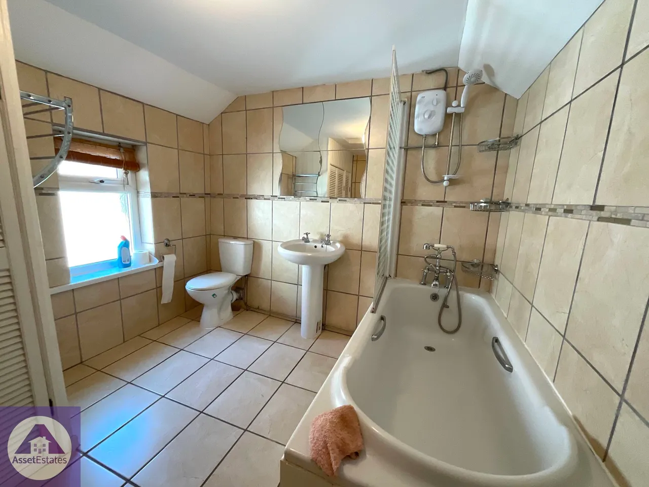 Victoria Road, Six Bells, Abertillery, photo 3