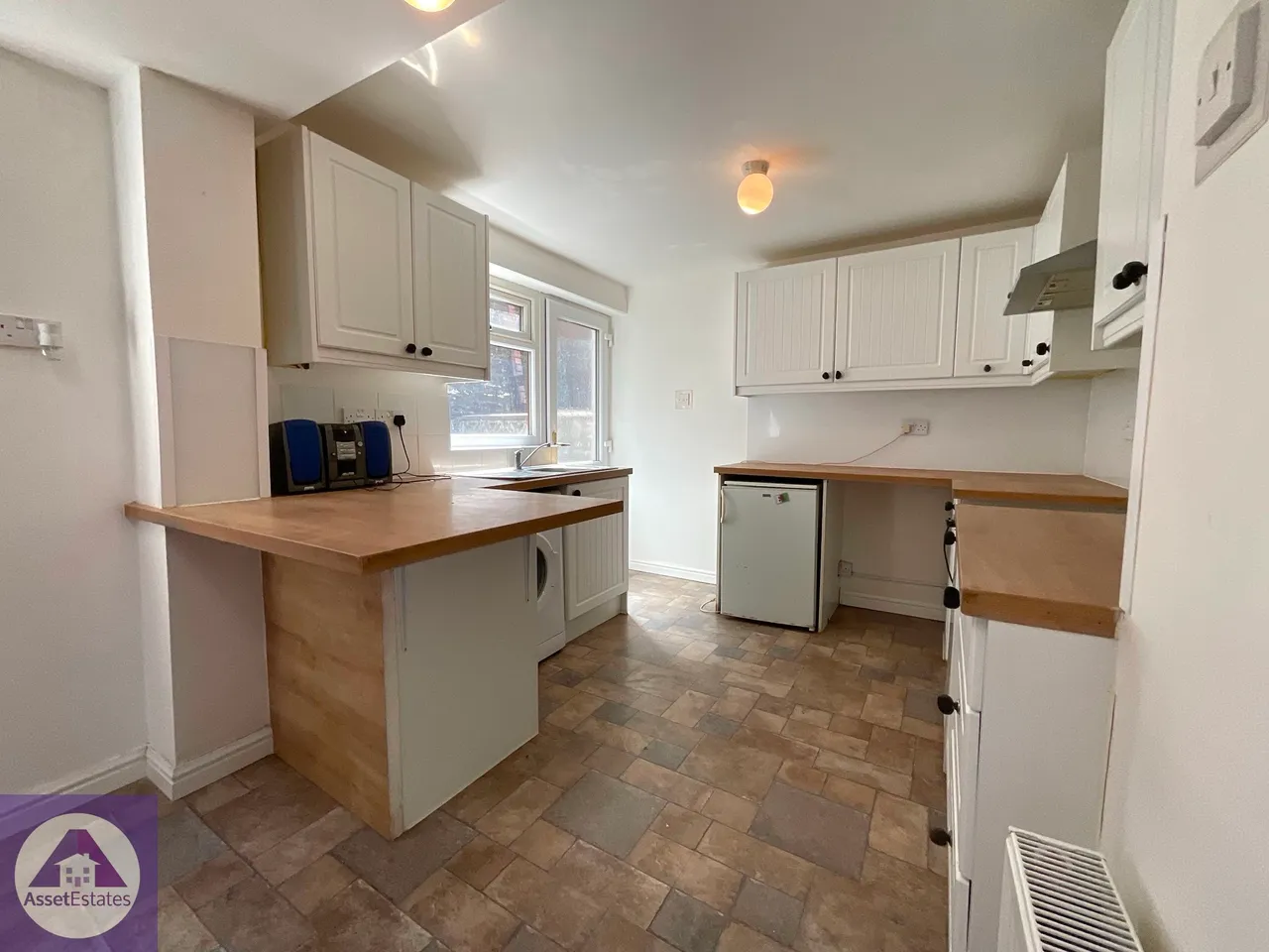 Victoria Road, Six Bells, Abertillery, photo 2