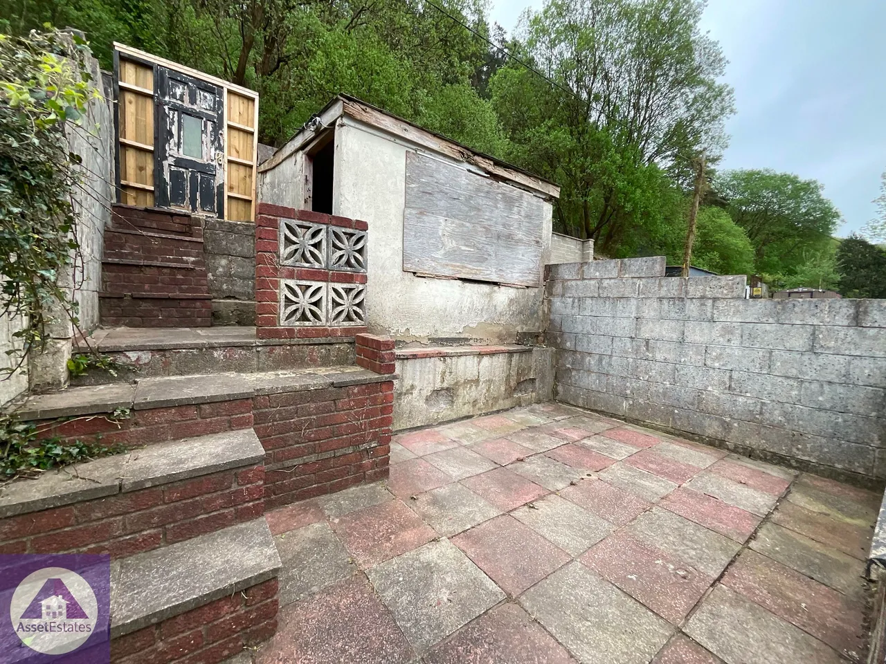 Victoria Road, Six Bells, Abertillery, photo 16