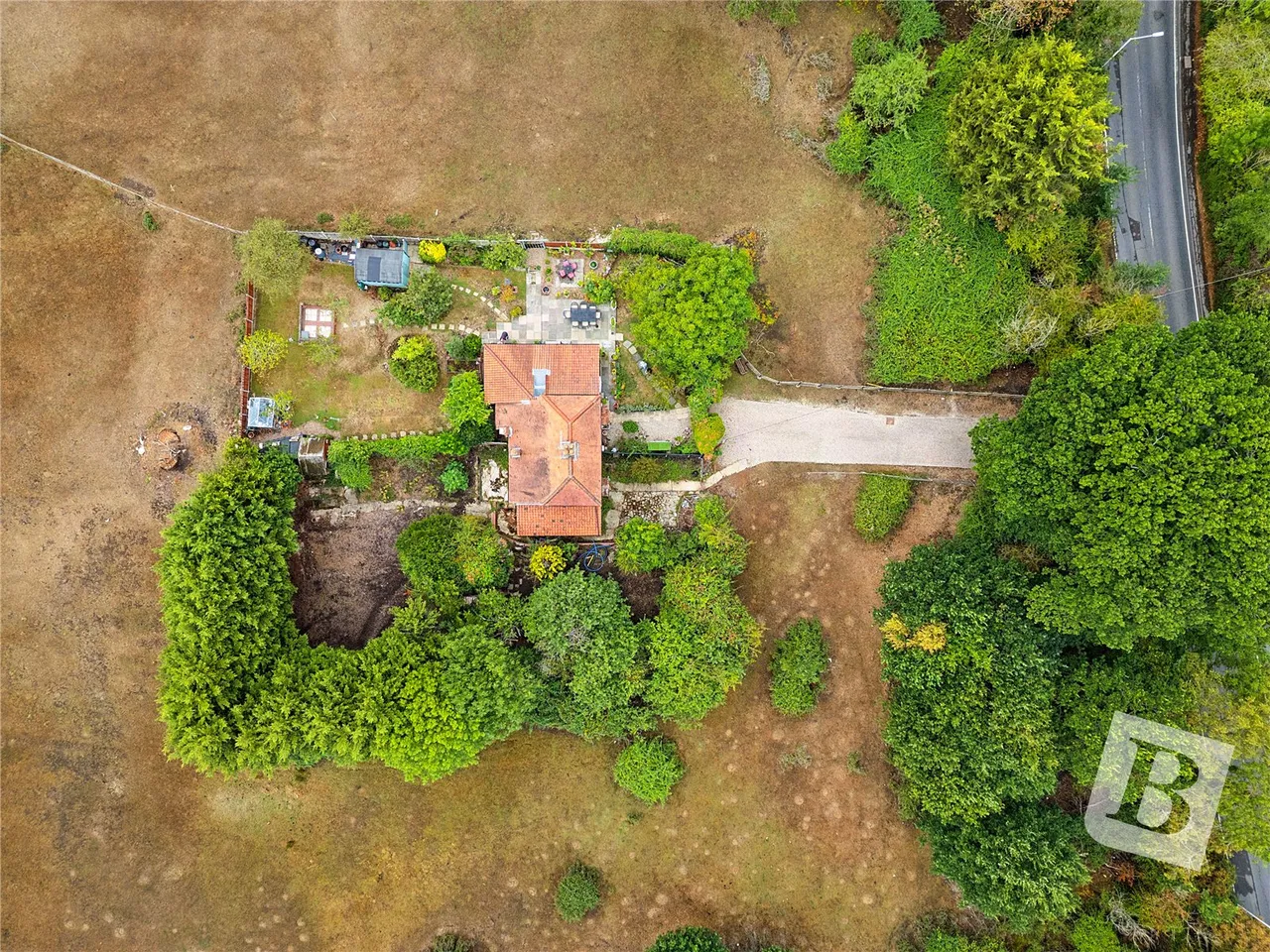 Noak Hill Road, Noak Hill, RM3, photo 13