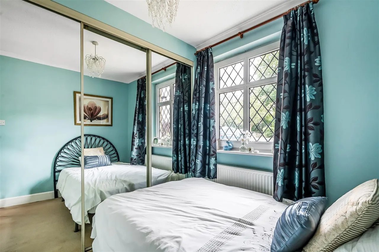 The Street, Fetcham, KT22, photo 9