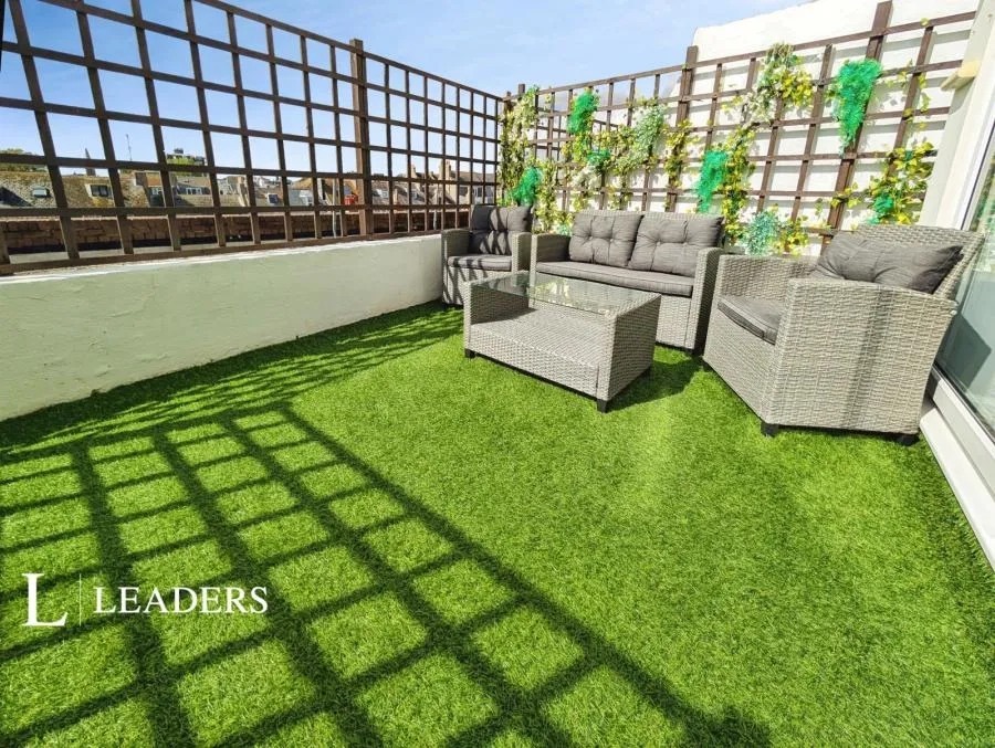 Shelley Road, Worthing, BN11, photo 11