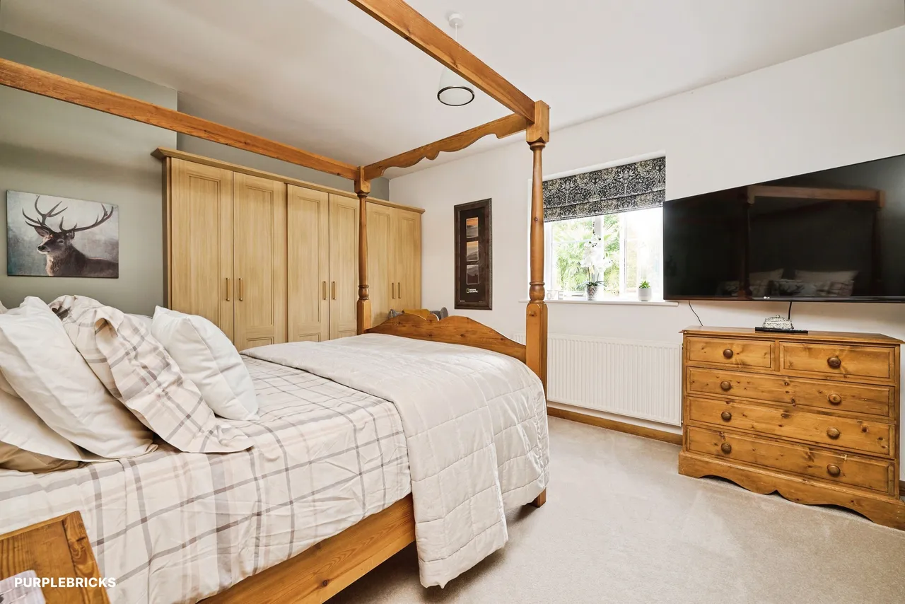 Main Street, Ashley, LE16, photo 17