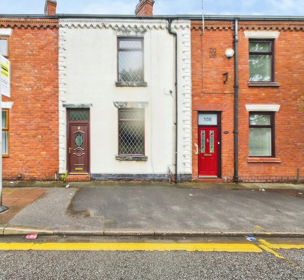 2 bed house for sale — Darlington Street East, Wigan, WN1