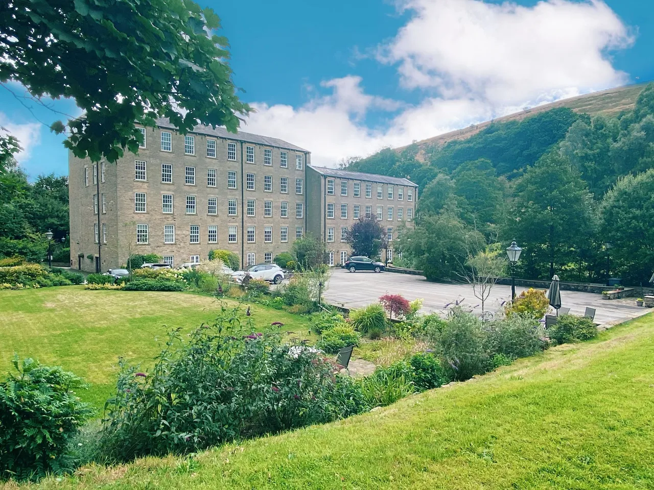 2 bed flat for sale, Slack Lane, High Peak