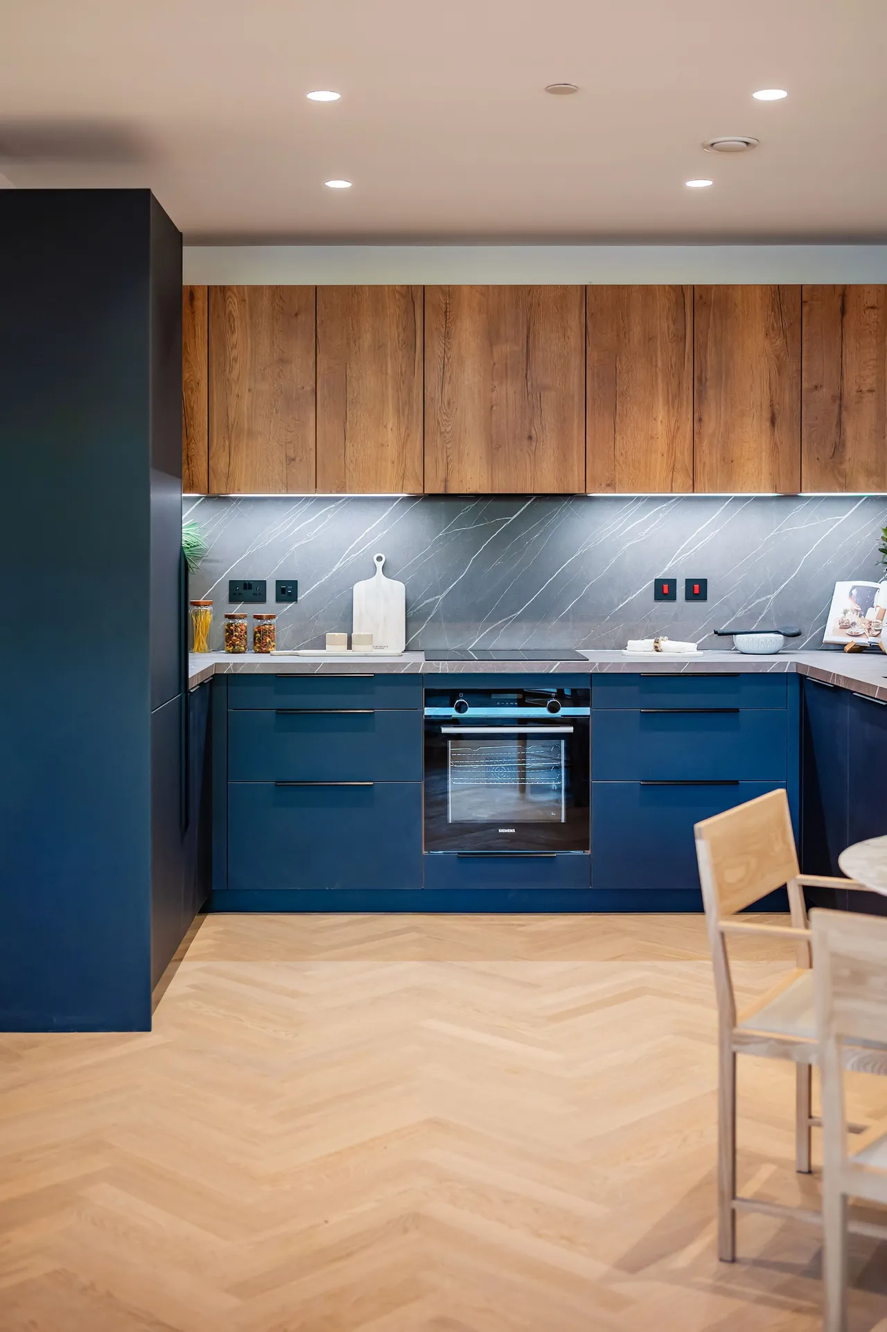 Showflat 2 (2 bed), Madeleine Court, Acton, photo 2