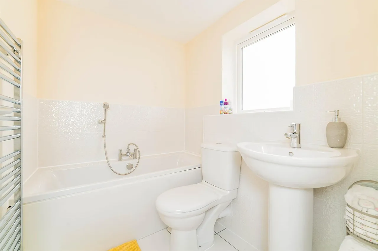 Over Drive, Patchway, BRISTOL, photo 10