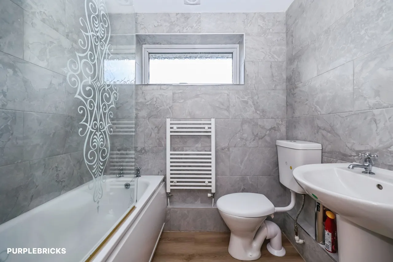 Baldwin Street, Newthorpe, NG16, photo 12