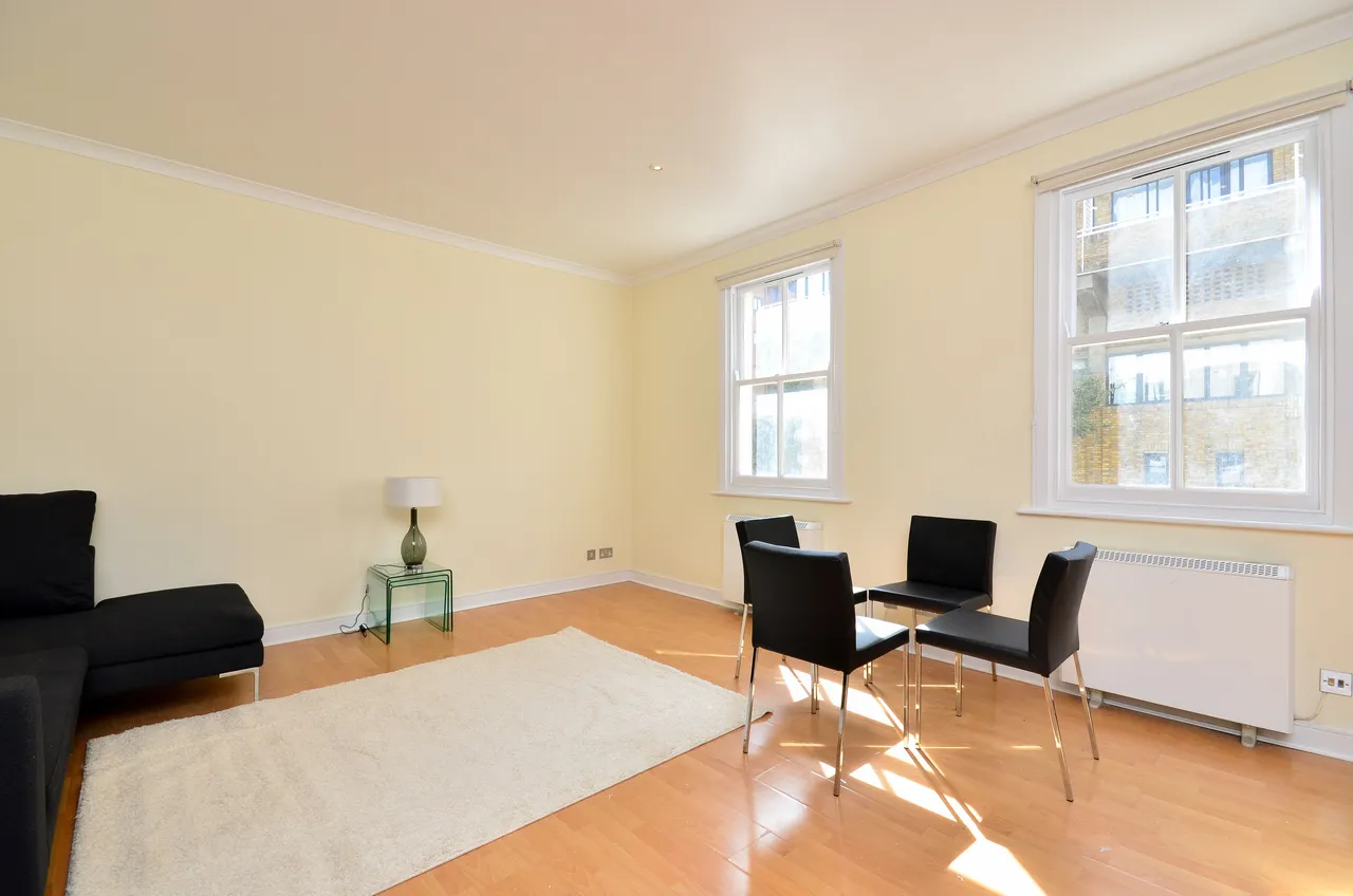 1 bed flat to rent — Flat 4, 64-66 Pembroke Road, London