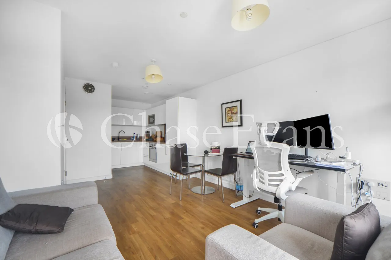 Booth Road, Docklands, E16, photo 4