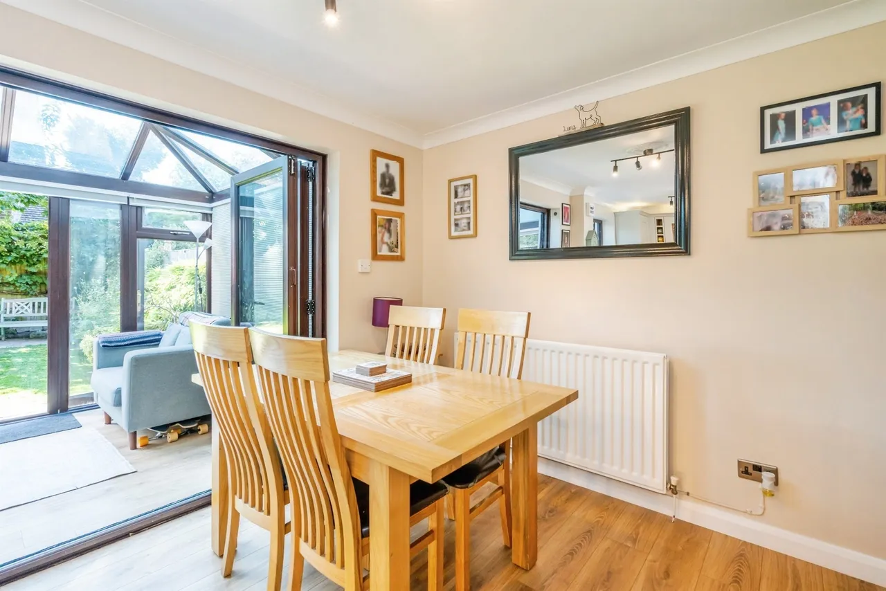 The Pines, Yapton, photo 7