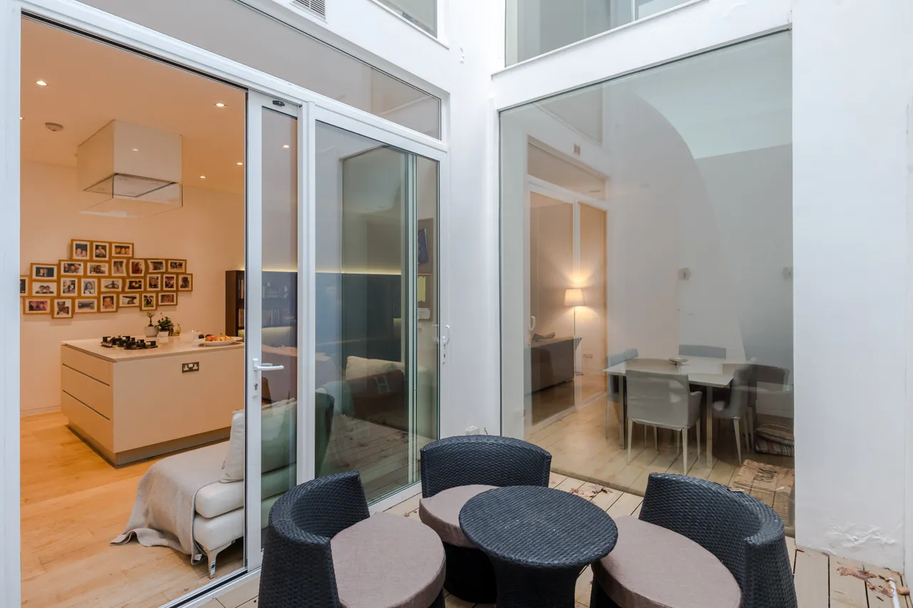 Gloucester Mews West, London, W2, photo 6