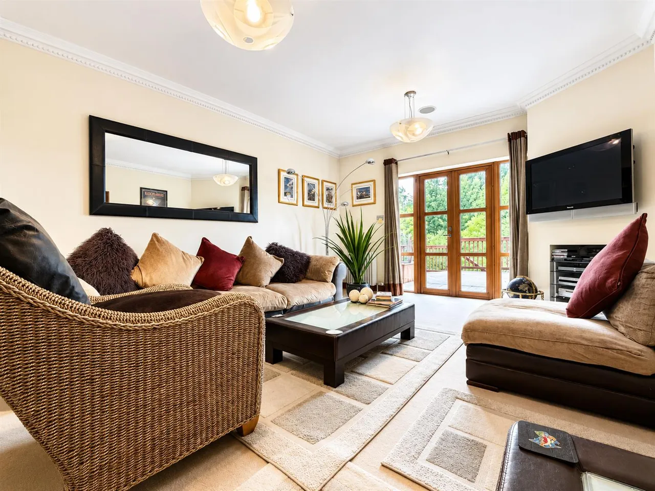 Imperial Way, Bothwell, Glasgow, Lanarkshire, G71 8NZ, photo 4