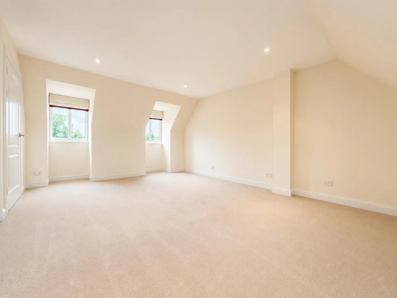 Imperial Way, Bothwell, Glasgow, Lanarkshire, G71 8NZ, photo 22