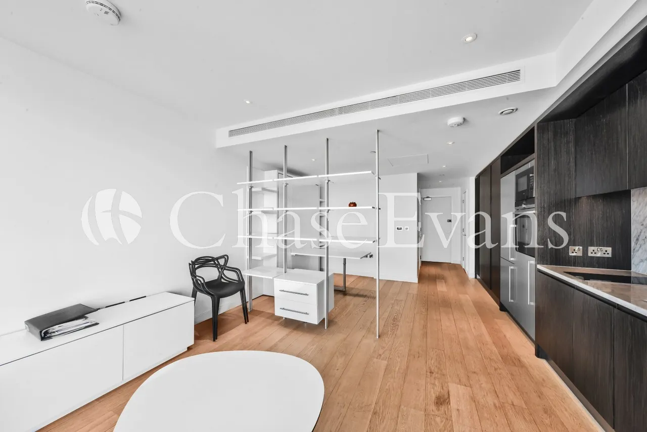 Charrington Tower, Providence Wharf, 11 Biscayne Avenue, Canary Wharf, London, E14, photo 2