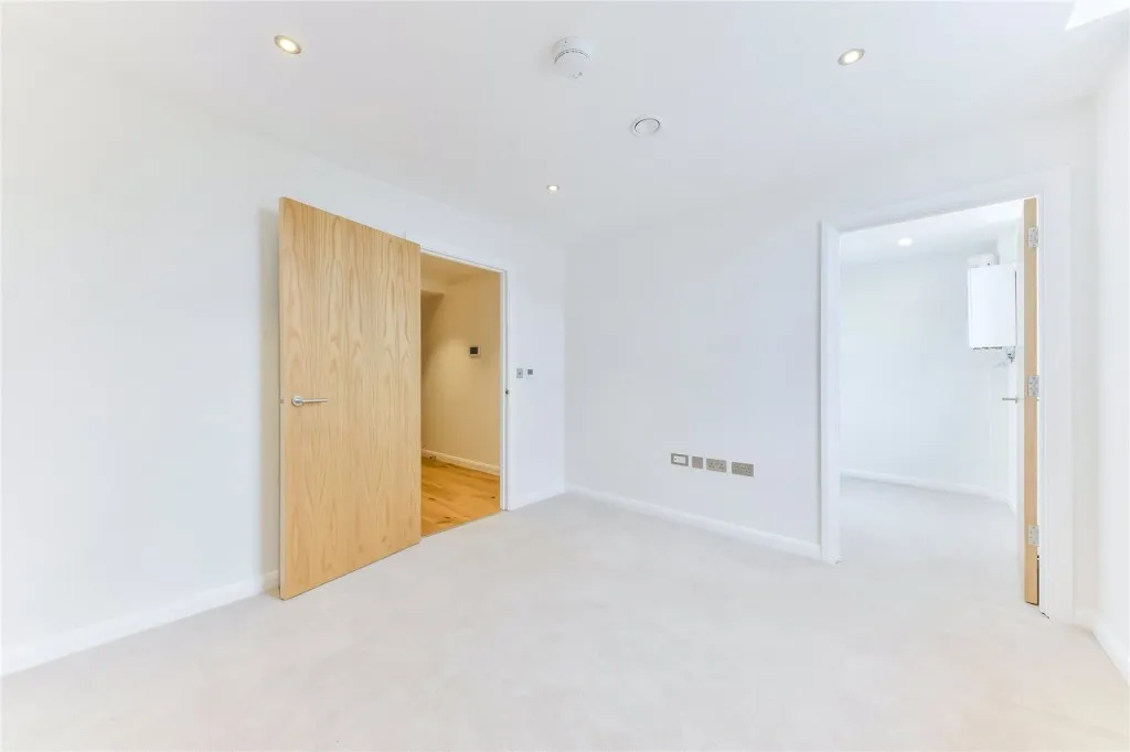 Goldhawk Road, London, photo 12