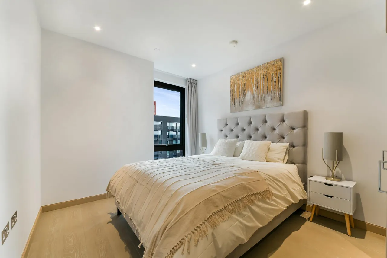 Embassy Gardens, Nine Elms, SW11, photo 5